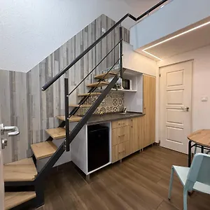  Apartman Km33 - - Hostaid